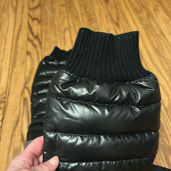 The NorthFace Black Thermoball Snow Boots - Picture 3 of 7